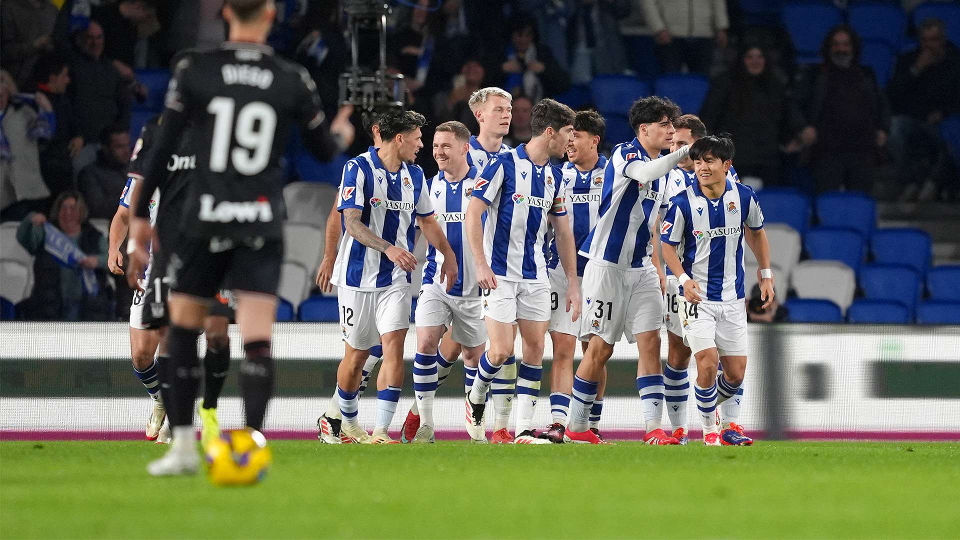 格向來以其 格向來以其